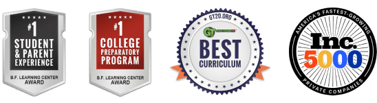 a badge that says best curriculum on it